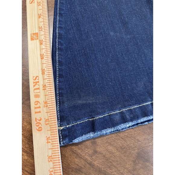 Women's Pants Pink Lily Jeans Bell Bottoms Size 11 NWT - Picture 8 of 8